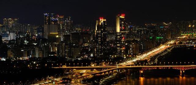时间线摘录：田嘉瑞贾冰首搭喜剧上线：假告别直播翻车，《囧徒之预演告别》开播看点来了